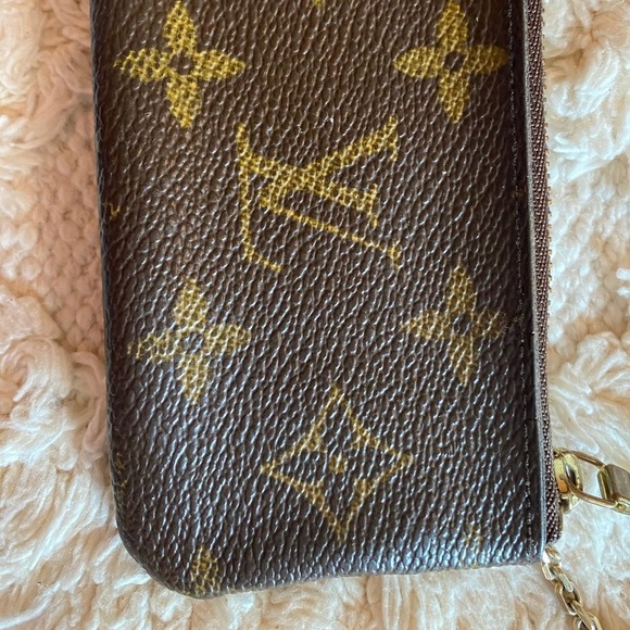 Louis Vuitton Brown Key Pouch Monogram Pochette Cles Wallet Chain LV HOST PICK - Picture 3 of 6